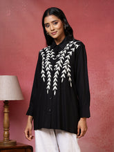 Embroidered Cotton Blend Short Kurti